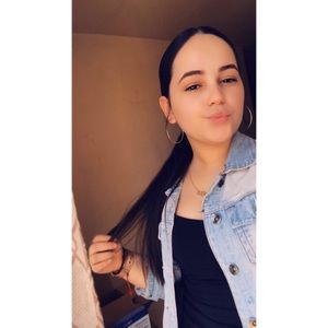 Meet your Posher, Lisbeth